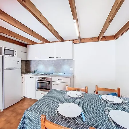 Les Maisons De L'ocean-4 By Interhome * Les Mathes